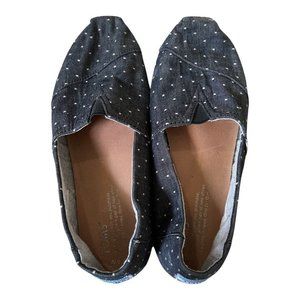 Tom's NWOT Blue and white shoes